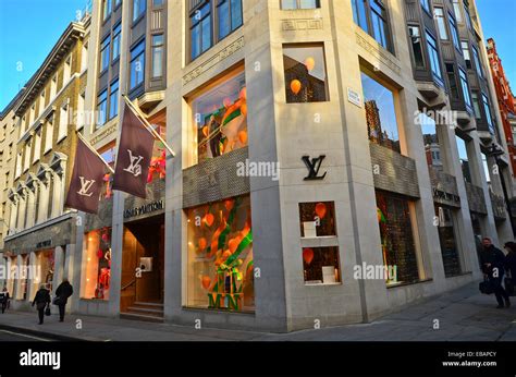 yves st laurent bond street.